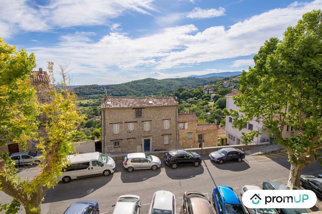Appartements à vendre Var Callian - 83440 - Photos Vivastreet (VA750) Appartement 3 pièces de 50 m² à Callian