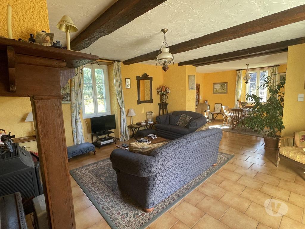 Vente Maison Hautes-Pyrénées Trie sur Baise - 65220 - Photos Vivastreet Joli maison restaurée avec piscine, vues Pyrénées, proche Tri