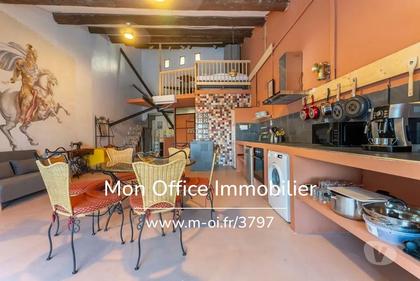 Appartements à vendre Marseille Marseille - Photos Vivastreet (3797-JCA) Référence : 3797-JCA - Appartement 5 pièces