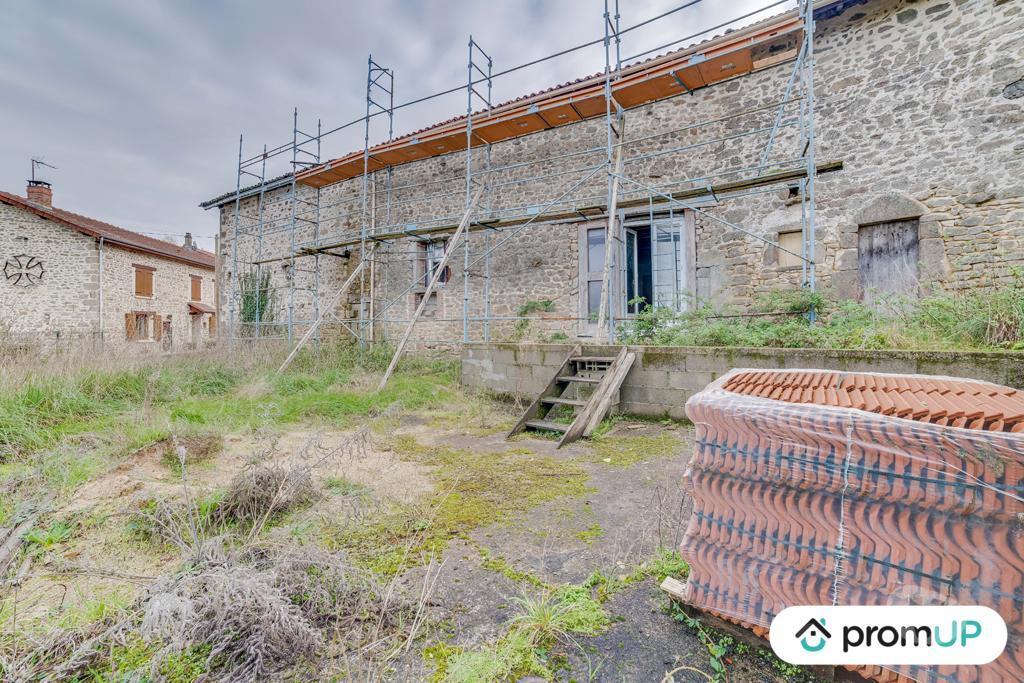 Vente Maison Haute-Vienne Chateauponsac - 87290 - Photos Vivastreet (VM940) Maison de 300 m², à finir de rénover