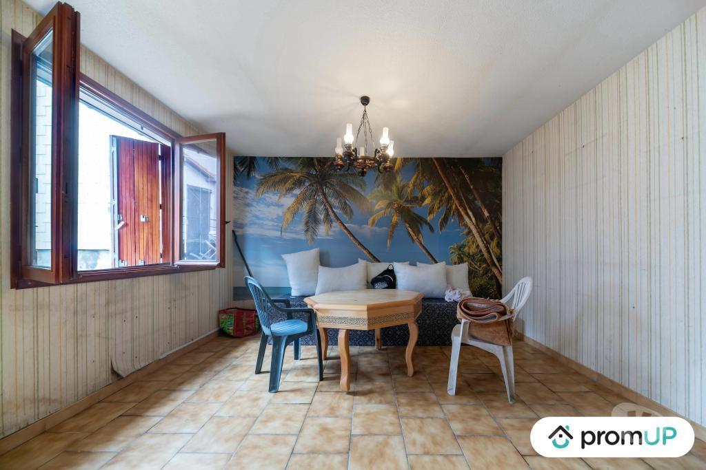 Vente Maison Allier Vichy - 03200 - Photos Vivastreet (V6236) Maison ancienne de 80 m2 à Vichy