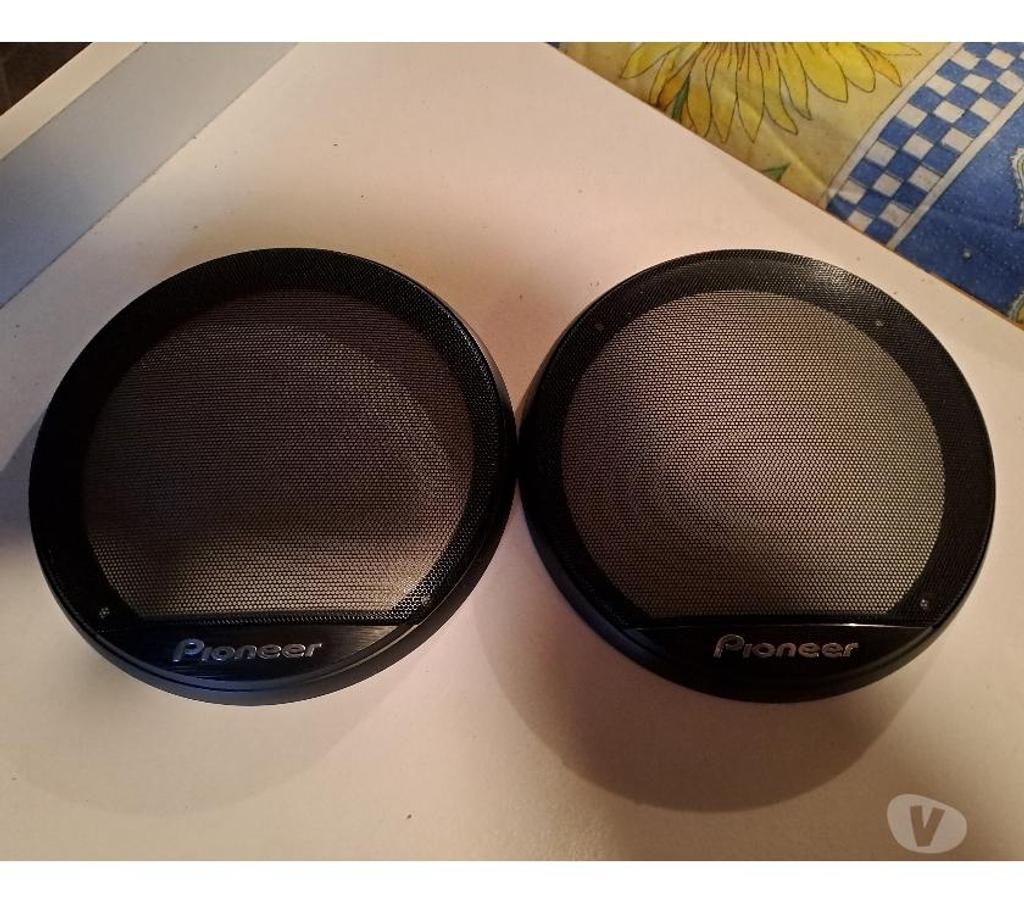 Pièces et services auto Seine-et-Marne Montceaux les Provins - 77151 - Photos Vivastreet cache enceinte