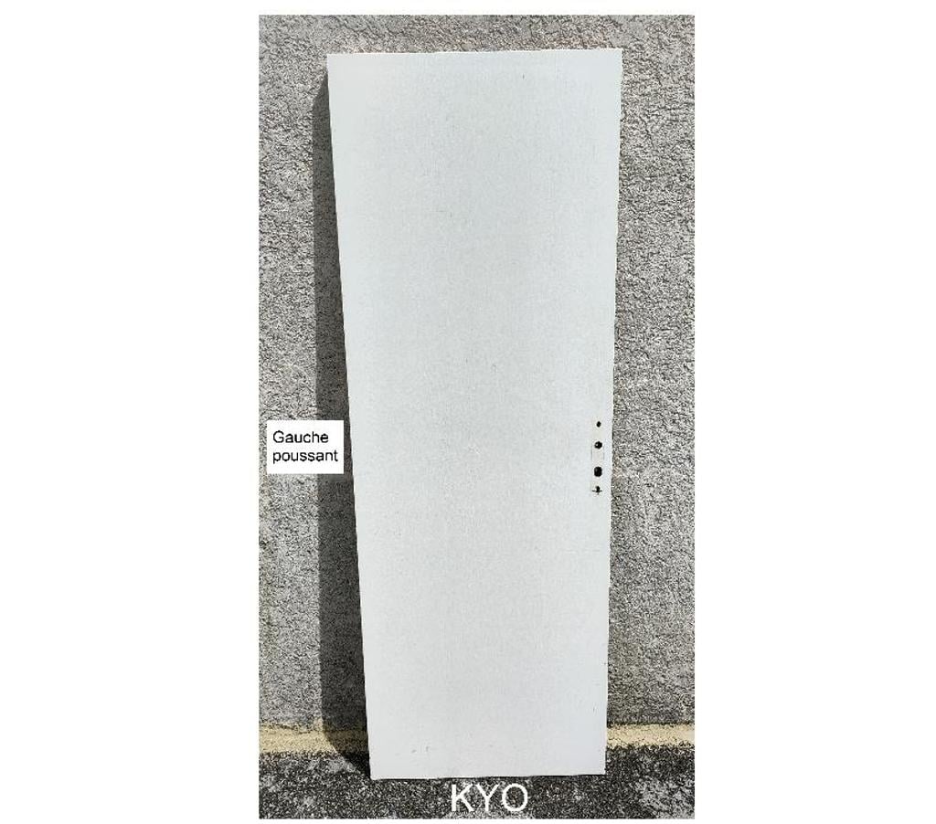  Jura Foncine le Haut - 39460 - Photos Vivastreet Porte intérieur, Bois blanc, gauche poussant