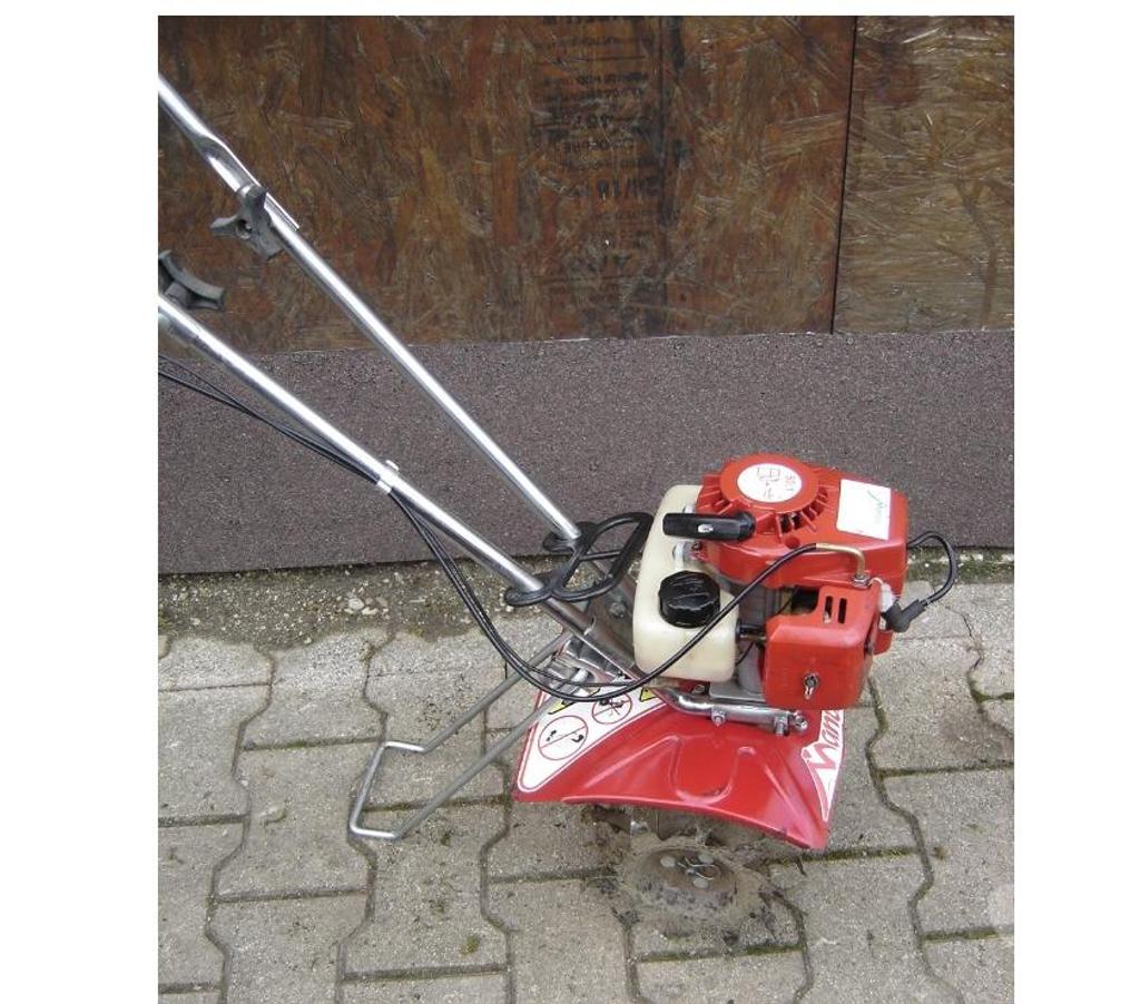  Côte-d'Or Chevigny St Sauveur - 21800 - Photos Vivastreet Taille haie mantis neuf longueur 75cm servi 1h
