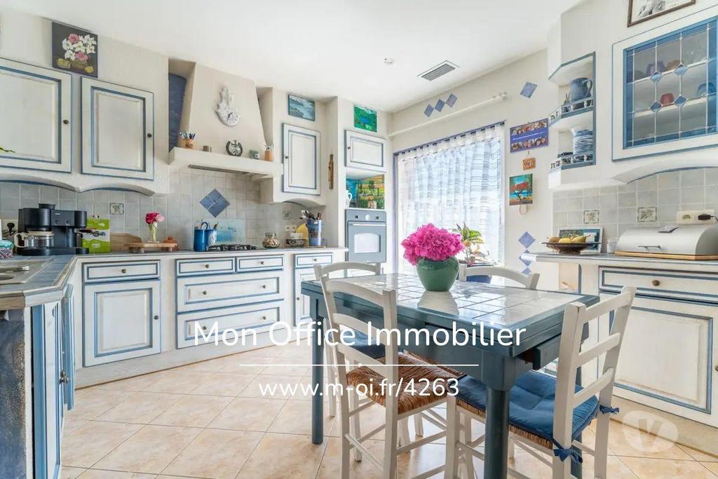 Vente Maison Var Signes - 83870 - Photos Vivastreet (4263-GBE) Référence : 4263-GBE - Maison 3 pièces