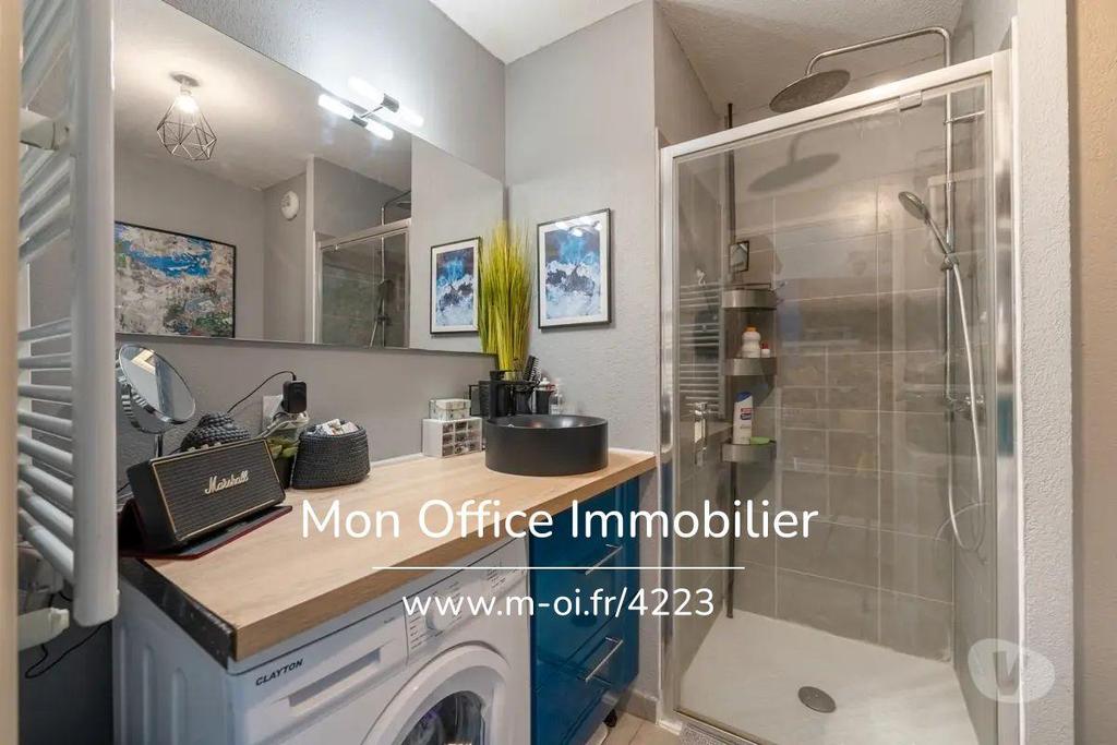Appartements à vendre Bouches-du-Rhône Marseille - Photos Vivastreet (4223-NZW) Référence : 4223-NZW - Appartement 3 pièces -...
