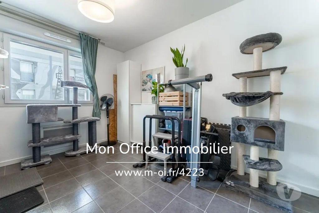 Appartements à vendre Bouches-du-Rhône Marseille - Photos Vivastreet (4223-NZW) Référence : 4223-NZW - Appartement 3 pièces -...