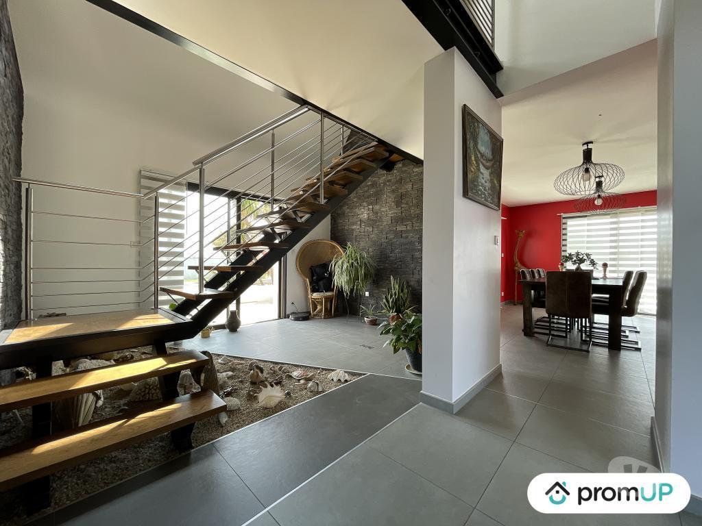 Vente Maison Finistère Penmarch - 29760 - Photos Vivastreet (V5998) Maison à Penmarch avec T3 loué