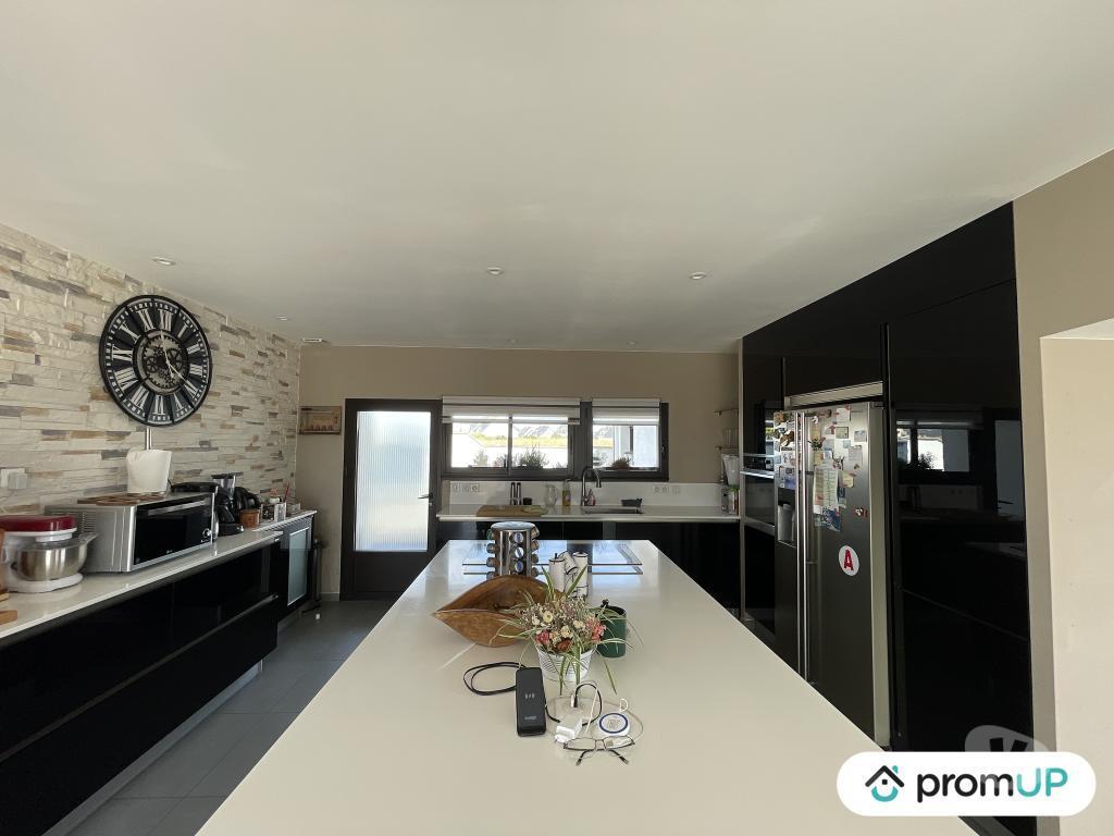 Vente Maison Finistère Penmarch - 29760 - Photos Vivastreet (V5998) Maison à Penmarch avec T3 loué