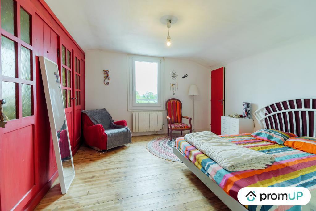 Vente Maison Loire St Romain le Puy - 42610 - Photos Vivastreet (V6641) Maison ancienne de 153 m2 à ST ROMAIN LE PUY