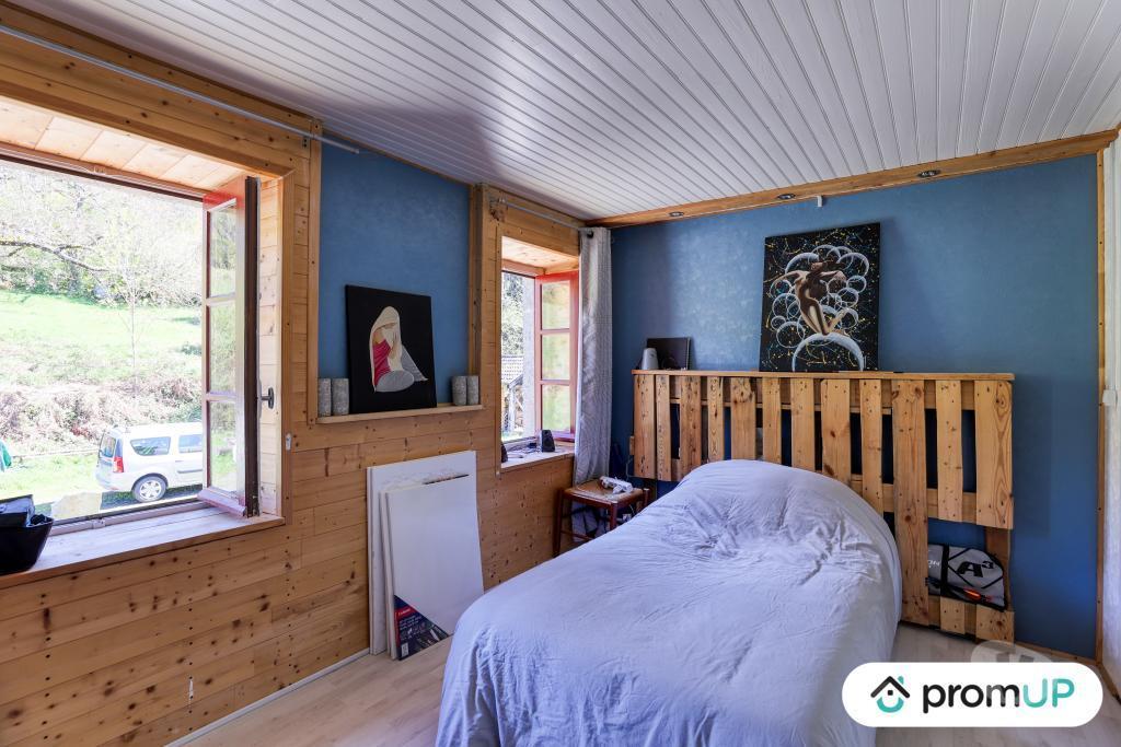 Vente Maison Allier Lavoine - 03250 - Photos Vivastreet (V6642) Maison ancienne de 110 m2 à LAVOINE