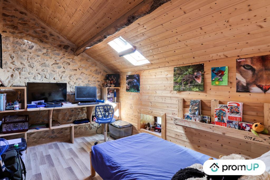 Vente Maison Allier Lavoine - 03250 - Photos Vivastreet (V6642) Maison ancienne de 110 m2 à LAVOINE