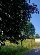 Terrain constructible de 900 m² situé au Pertuis
