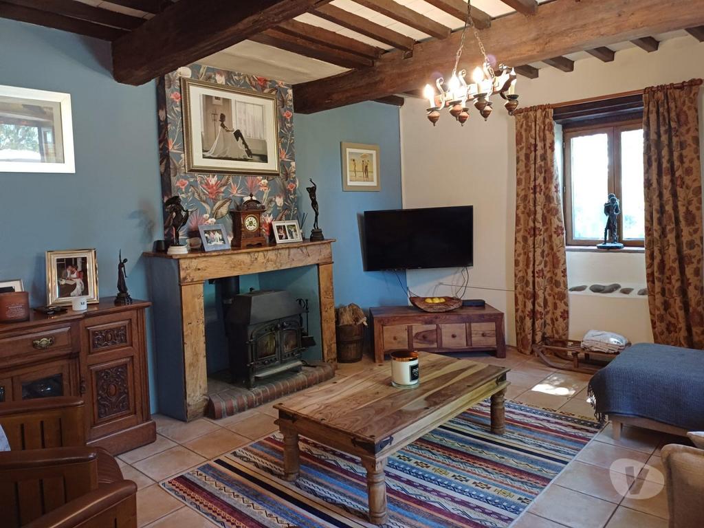 Vente Maison Hautes-Pyrénées Trie sur Baise - 65220 - Photos Vivastreet Charmante maison de campagne avec piscine, vue Pyrénées, gîte