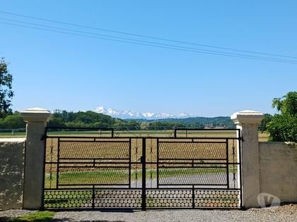 Vendre maison Trie sur Baise Hautes-Pyrénées - Photos Vivastreet Charmante maison de campagne avec piscine, vue Pyrénées, gîte