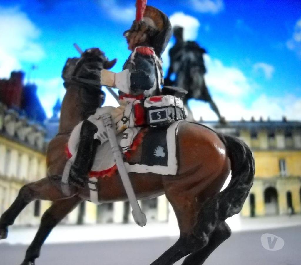 Collection Loire Roanne - 42300 - Photos Vivastreet Figurine en plomb du 5 ème cuirassiers - 1806 -