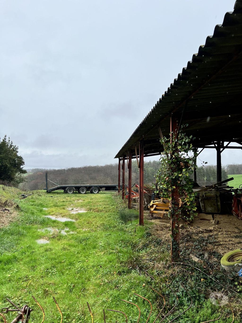 Vente Maison Gers Tillac - 32170 - Photos Vivastreet Terrain avec CU et hangar 290 m2