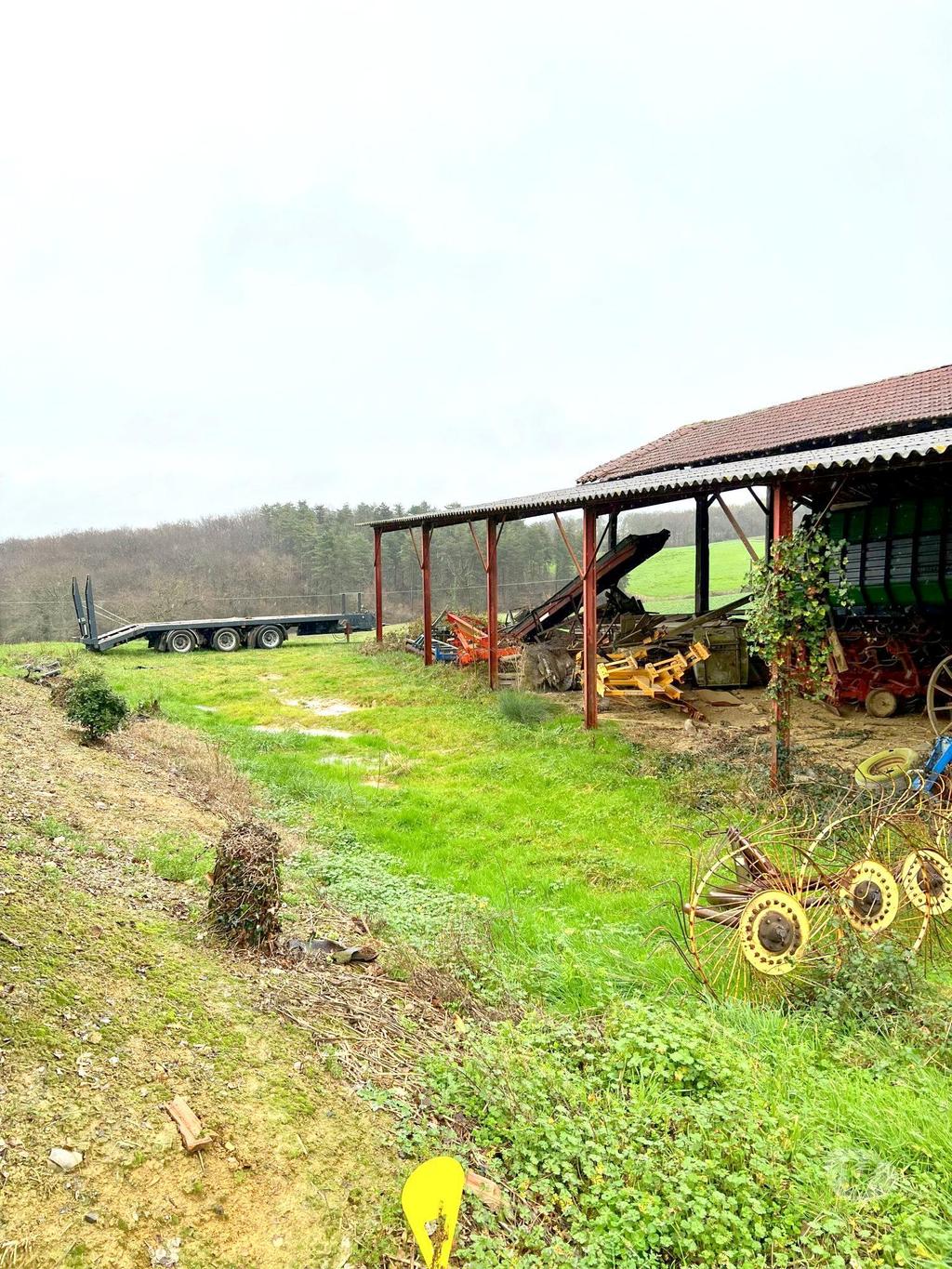 Vente Maison Gers Tillac - 32170 - Photos Vivastreet Terrain avec CU et hangar 290 m2