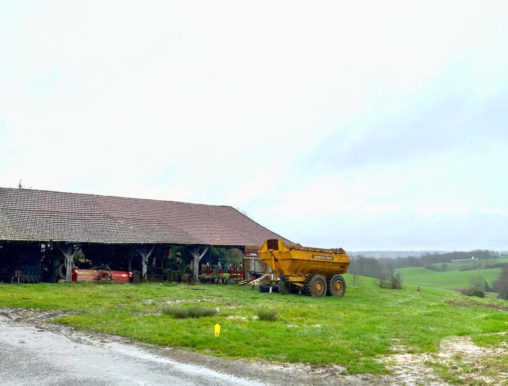 Vente Maison Gers Tillac - 32170 - Photos Vivastreet Terrain avec CU et hangar 290 m2