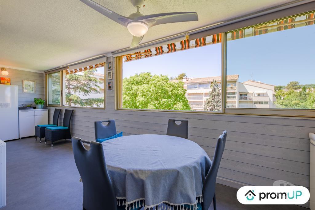 Appartements à vendre Var Ste Maxime - 83120 - Photos Vivastreet (V6656) Appartement de 63 m2 à SAINTE-MAXIME