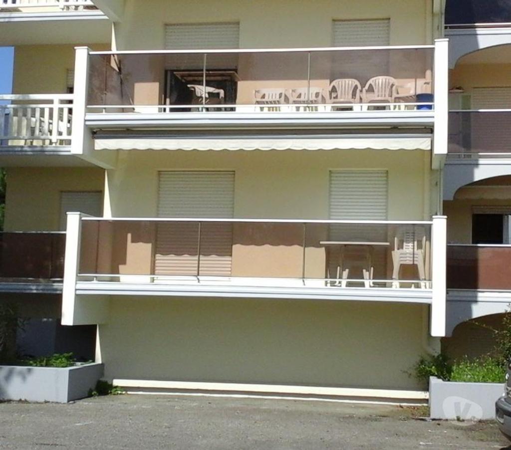 location saisonniere Gironde Arcachon - 33120 - Photos Vivastreet ARCACHON APPARTEMENT T2 TRES BELLE VUE MER BORD DE MER