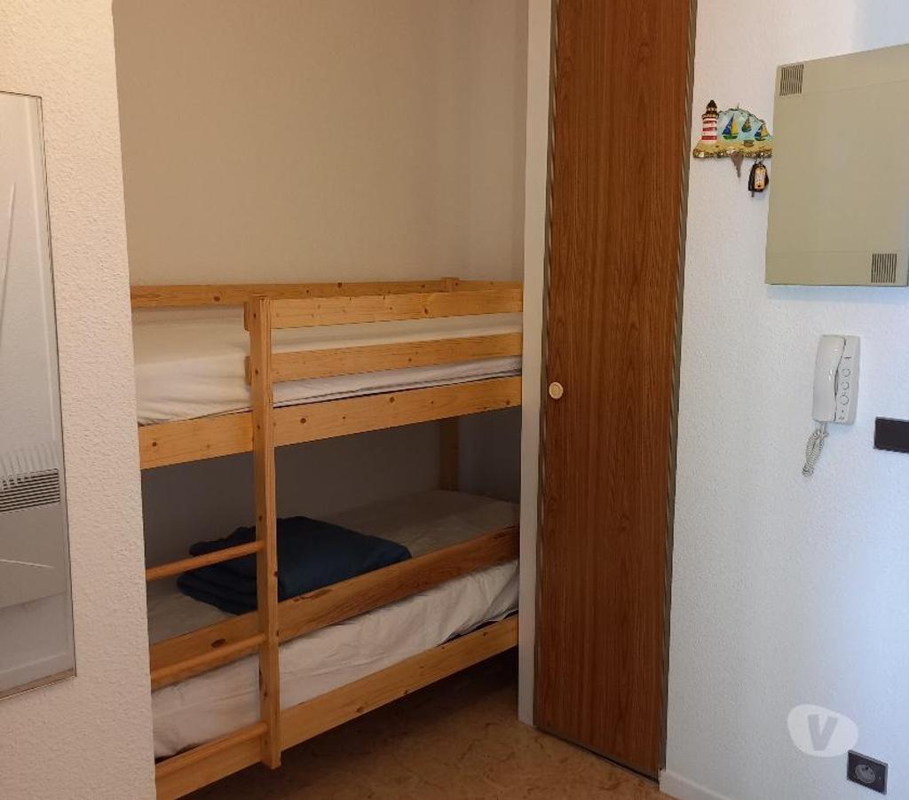 location saisonniere Gironde Arcachon - 33120 - Photos Vivastreet ARCACHON APPARTEMENT T2 TRES BELLE VUE MER BORD DE MER