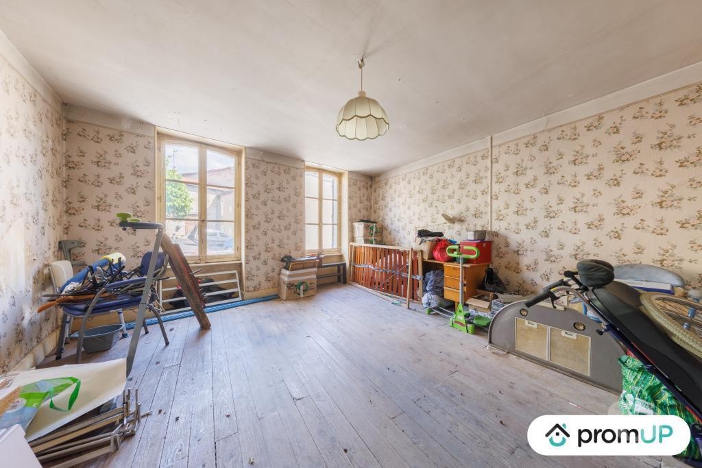 Vente Maison Puy-de-Dôme Ris - 63290 - Photos Vivastreet (V6654) Maison de ville de 155 m2 à RIS