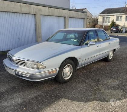 Voitures Chateauroux Indre - Photos Vivastreet Oldsmobile. ninety eight regency 1996