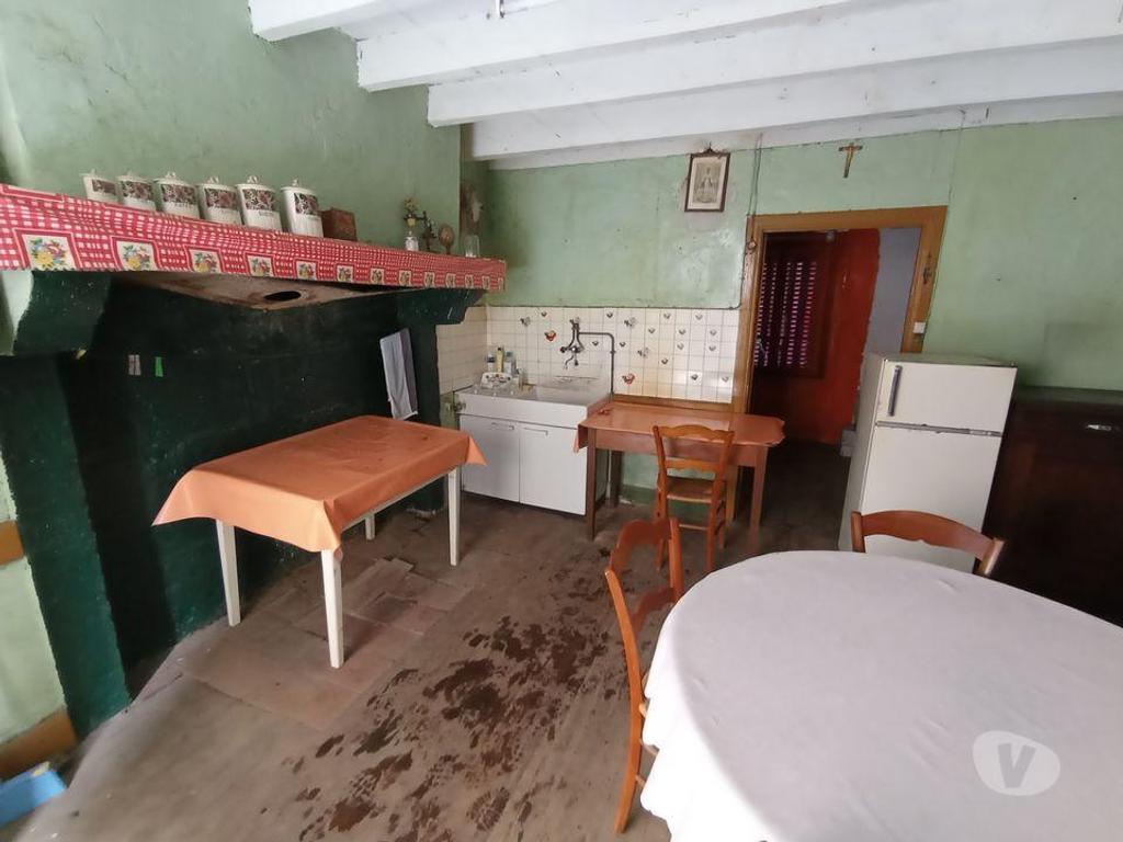 Vente Maison Allier Ferrieres sur Sichon - 03250 - Photos Vivastreet Maison de campagne et sa grande grange !!