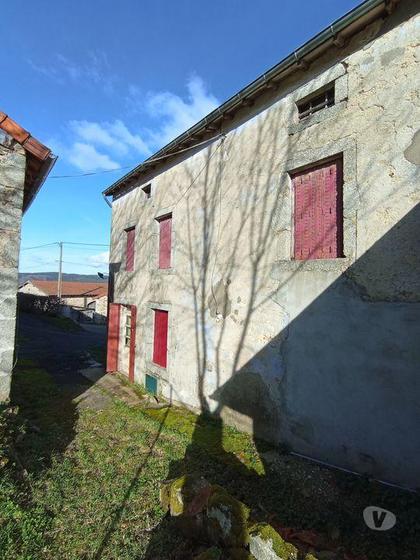 Vente Maison Ferrieres sur Sichon Allier - Photos Vivastreet Maison de campagne et sa grande grange !!