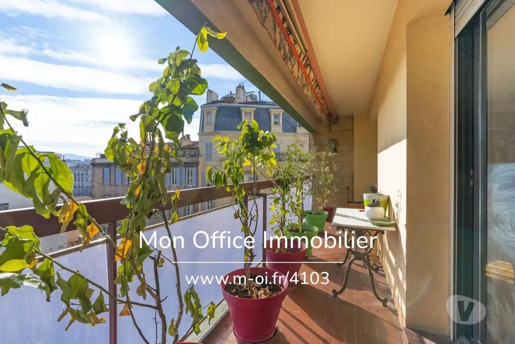 Appartements à vendre Bouches-du-Rhône Marseille - Photos Vivastreet (4103-ASA.) Référence : 4103-ASA. - Viager Occupé Mr 78 ans...