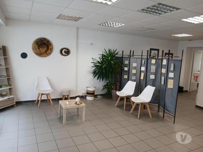 vente, location de bureau Pierrelatte Drôme - Photos Vivastreet (1254_2756_vs) Bureau Local