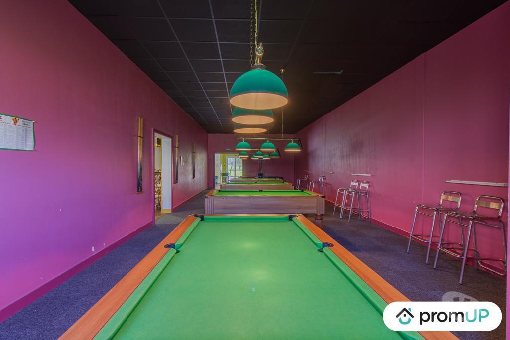 Fond de Commerce a vendre Dordogne Bussiere Badil - 24360 - Photos Vivastreet (VF020) Bar (Licence IV) - Restaurant - Bowling