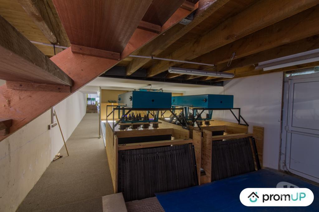 Fond de Commerce a vendre Dordogne Bussiere Badil - 24360 - Photos Vivastreet (VF020) Bar (Licence IV) - Restaurant - Bowling