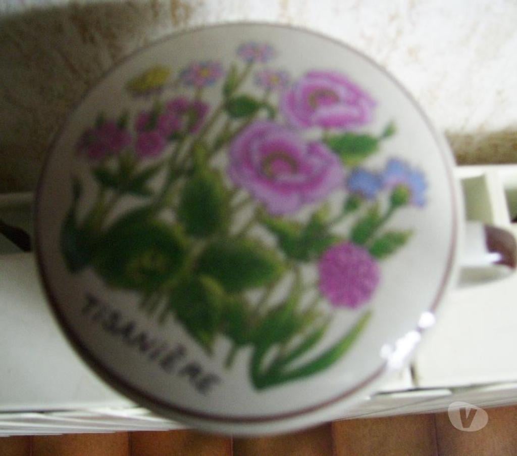 Ameublement & art de la table Oise Estrees St Denis - 60190 - Photos Vivastreet Pot en grès émaillé Tisanière Decor Rose