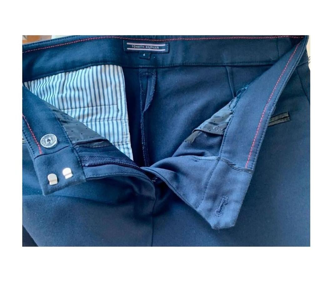 Vêtements occasion Val-de-Marne Villejuif - 94800 - Photos Vivastreet Pantalon fuseaux bleu nuit taille 36. (Tommy Hilfiger)