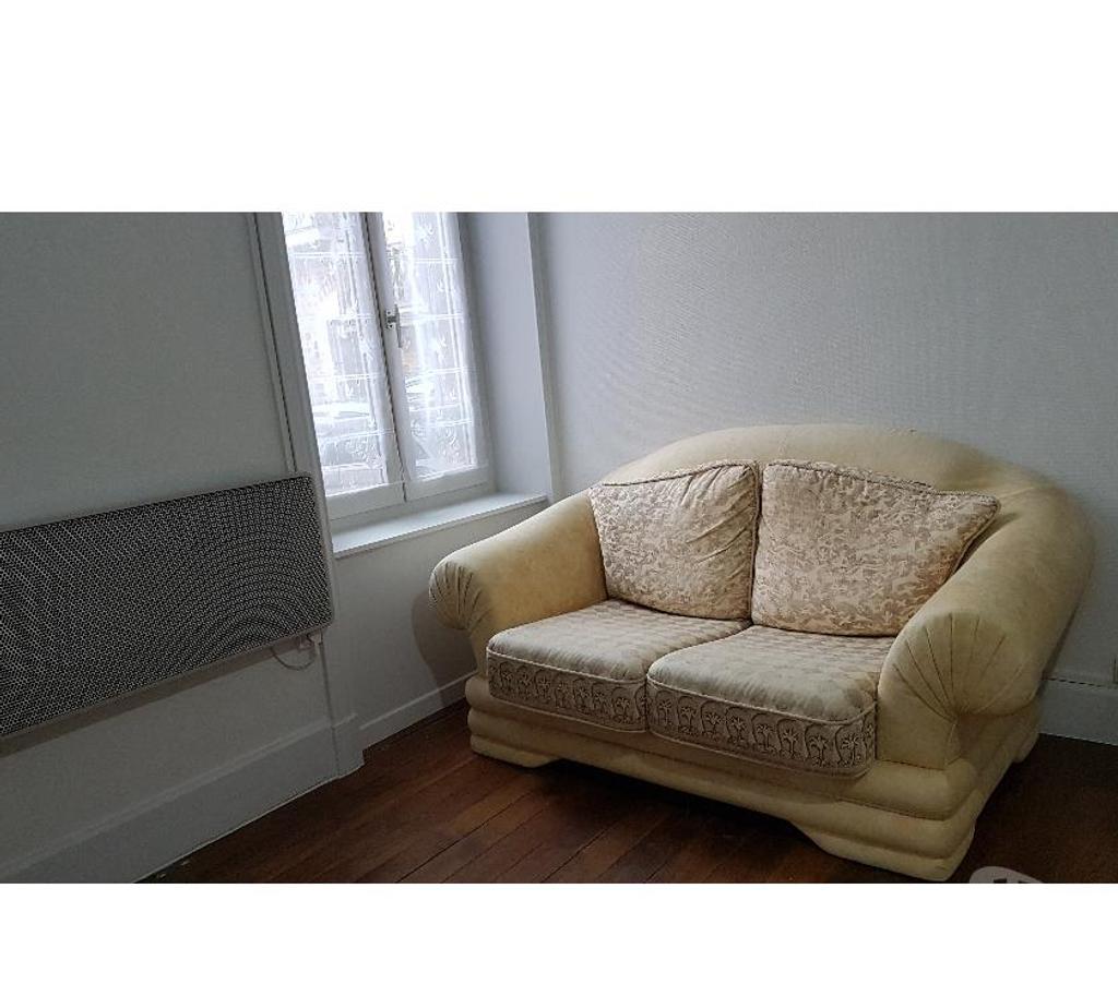 Appartement meublé Ain Bourg en Bresse - 01000 - Photos Vivastreet TRES BEAU F2 de 38 m2 tout meublé avec parking