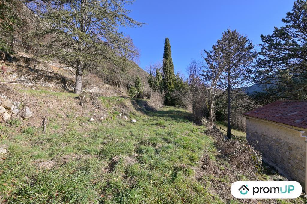 Terrain à vendre Alpes-Maritimes Roquesteron - 06910 - Photos Vivastreet (V5081) Terrain constructible de 1 591 m2 à Roquesteron