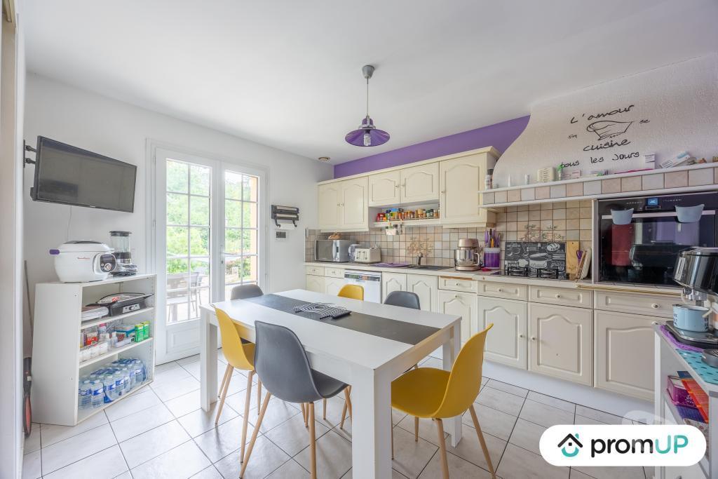 Vente Maison Manche Agneaux - 50180 - Photos Vivastreet (V6685) Maison individuelle de 162 m2 proche de Saint Lô