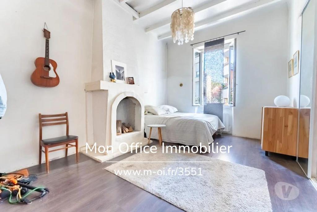 Vente Maison Bouches-du-Rhône Marseille - Photos Vivastreet (4380-CRO) Référence : 4380-CRO - Maison 7 pièces