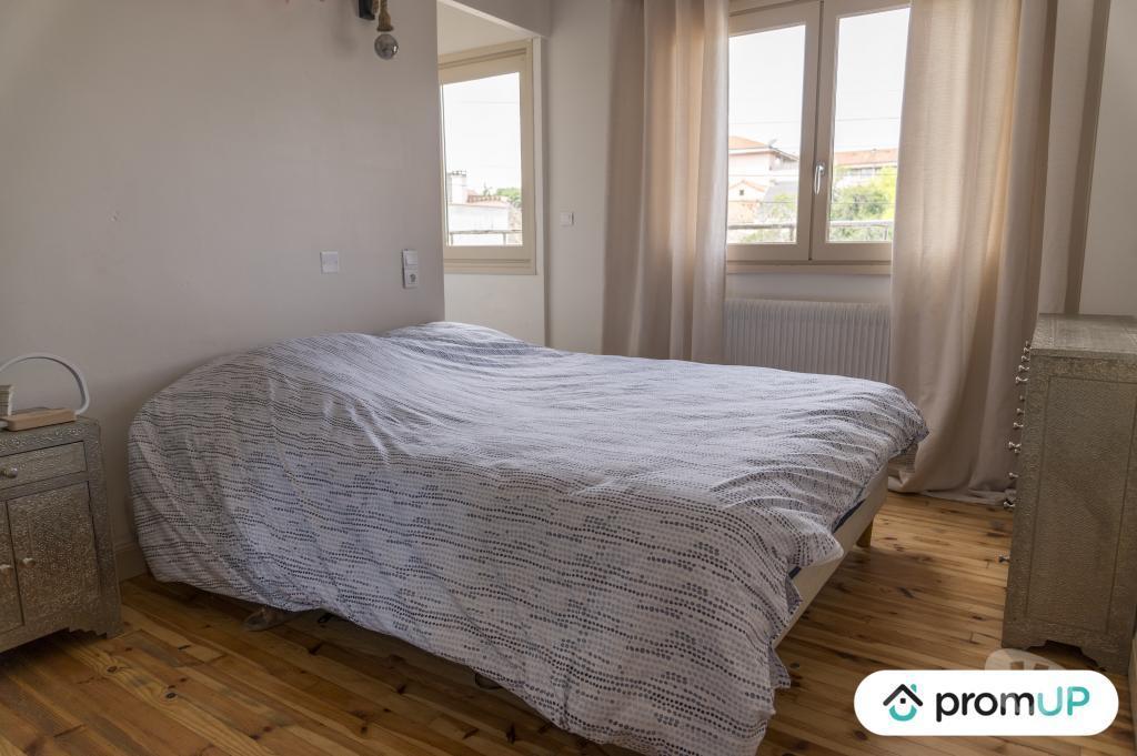 Vente Maison Haute-Loire Brioude - 43100 - Photos Vivastreet (V6672) Maison mitoyenne de 130 m2 à BRIOUDE