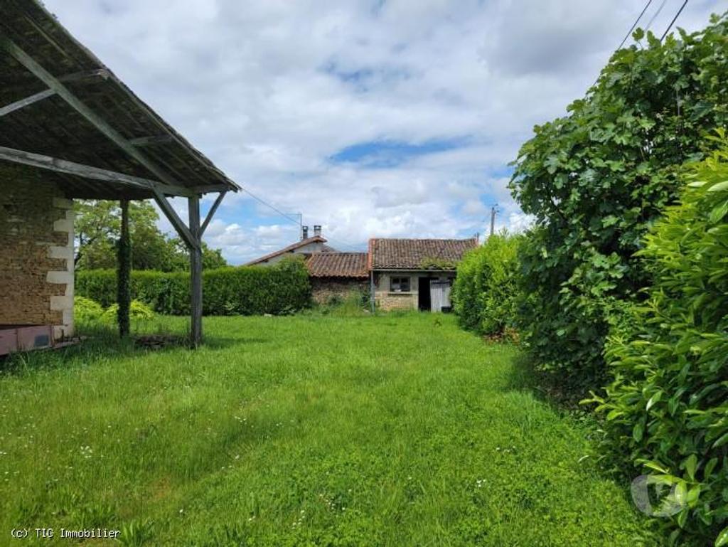 Vente Maison Deux-Sèvres Sauze Vaussais - 79190 - Photos Vivastreet Belle Maison en Pierres avec Grand Jardin