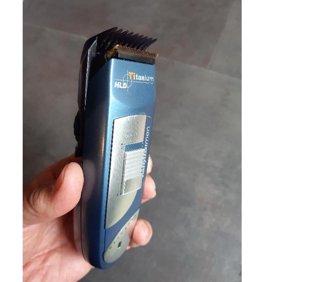 Beauté - Santé Yvelines Maurepas - 78310 - Photos Vivastreet Tondeuse à barbe BaByliss For men I.Q840