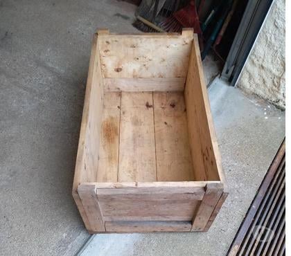 Bricolage - Jardin - Outillage St Benoit Vienne - Photos Vivastreet 5 Caisses en bois