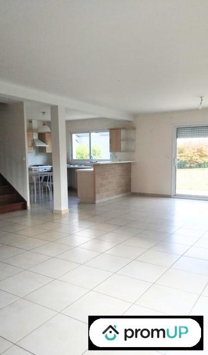 Vendre maison Franqueville St Pierre Seine-Maritime - Photos Vivastreet (V6714) Investissement d'Exception : Maison de 122 m² Louée...