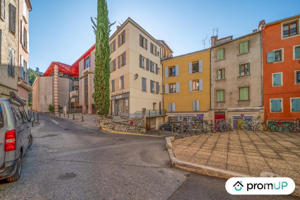 Appartements à vendre Alpes-de-Haute-Provence Digne les Bains - 04000 - Photos Vivastreet (V6216) Appartement Loué de 90 m2 à DIGNE-LES-BAINS