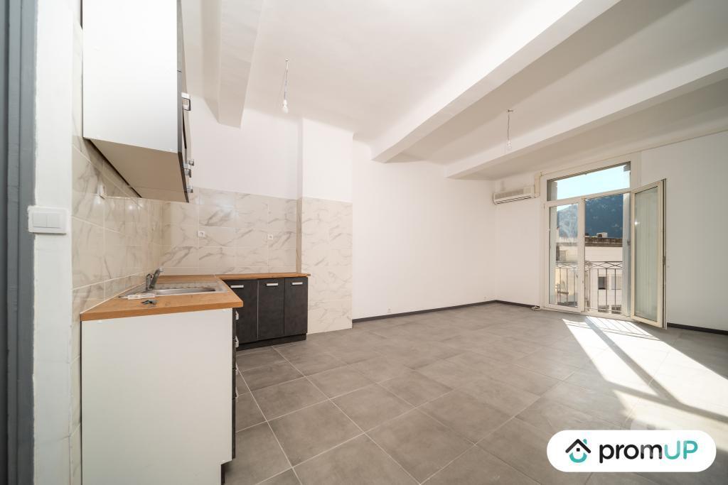 Appartements à vendre Alpes-de-Haute-Provence Digne les Bains - 04000 - Photos Vivastreet (V6216) Appartement Loué de 90 m2 à DIGNE-LES-BAINS