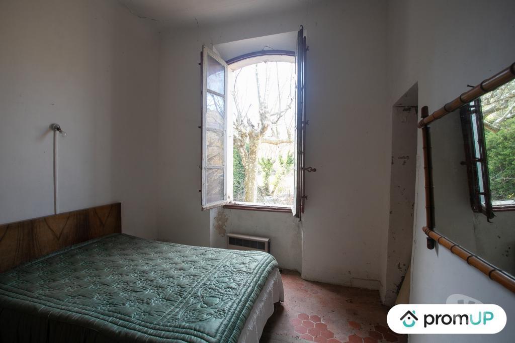 Vente Maison Var Chateaudouble - 83300 - Photos Vivastreet (V4869) Propriété de 230m² sur terrain de 12 ha (8 chambres)