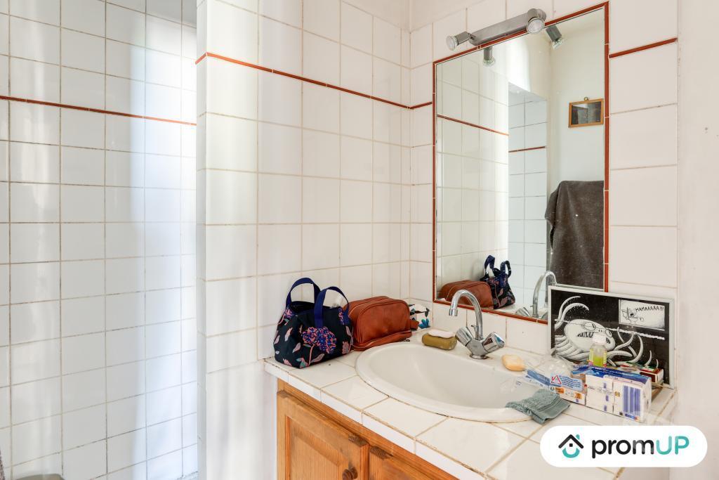 Vente Immeuble Nièvre Chateau Chinon - 58120 - Photos Vivastreet (V6647) Immeuble de 3 logements à CHÂTEAU-CHINON