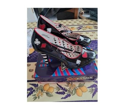 Chaussures occasion Feves Moselle - Photos Vivastreet chaussure Contessa Alice merveille reine de coeur taille 9
